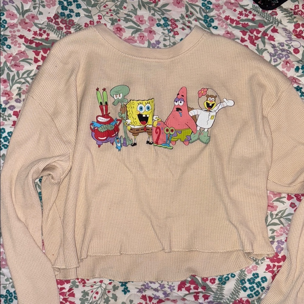 Nickelodeon Beige Long Sleeve with SpongeBob Characters